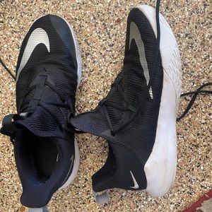 Nike Basketball Shoes Size 9.5